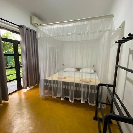Pearl Villa Rooms And Hostel Unawatuna Extérieur photo