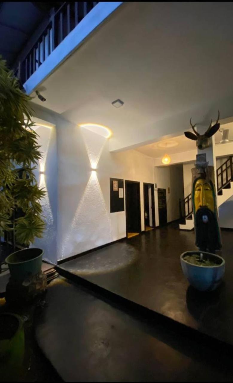 Pearl Villa Rooms And Hostel Unawatuna Extérieur photo