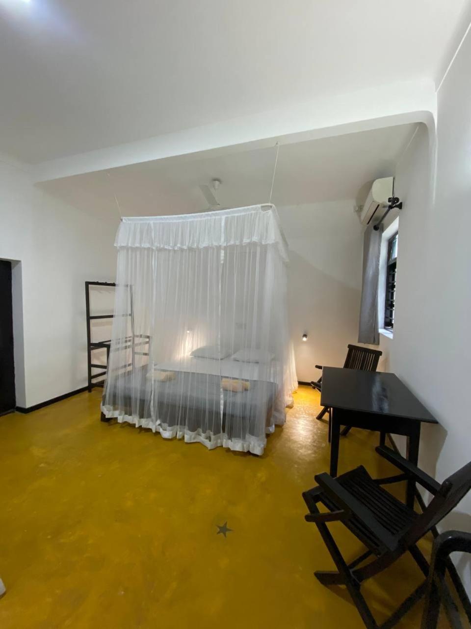 Pearl Villa Rooms And Hostel Unawatuna Extérieur photo
